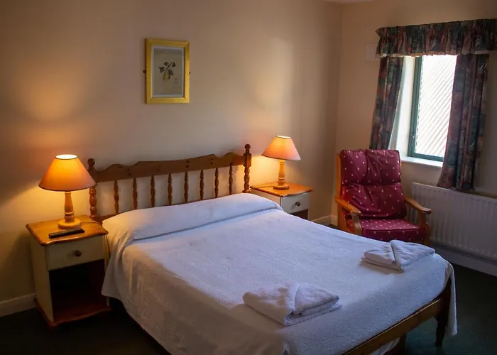 Lough Lannagh B&B 캐슬바