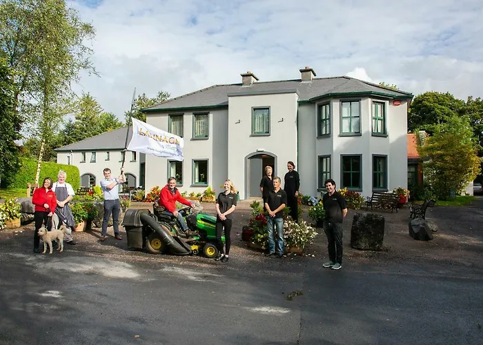 Lough Lannagh B&B 캐슬바